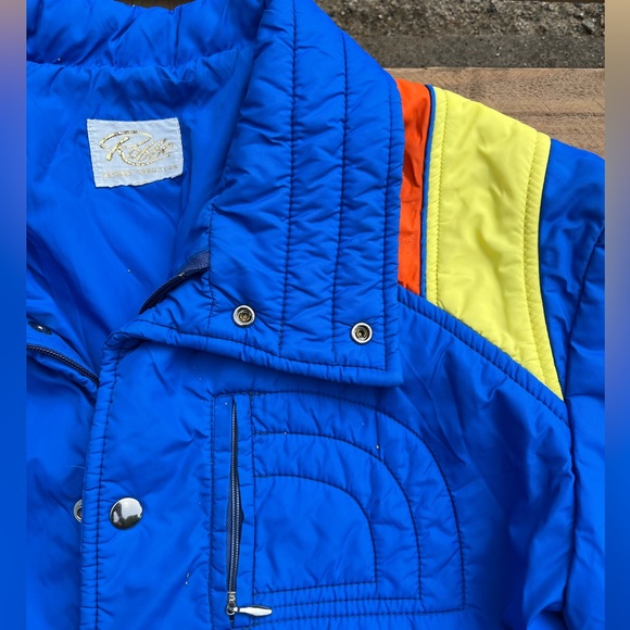 Vintage women’s bomber jacket in retro color scheme. - Picture 4 of 7